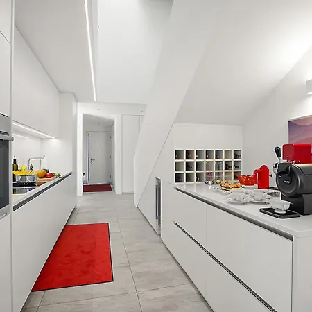 Mondacce Tenero-Contra