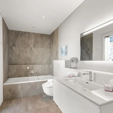 Mondacce Tenero-Contra